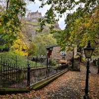 Its the jewel of Edinburgh for everyone. Filled with flowers, green fields, shady trees