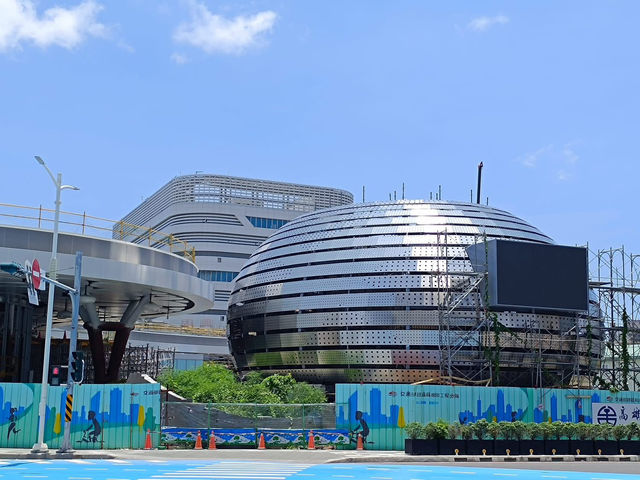 高雄之旅 車站 旅運中心 展覽館 高流 