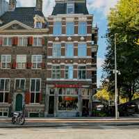 🇳🇱 Classic Dutch Cuisine with Canal Views