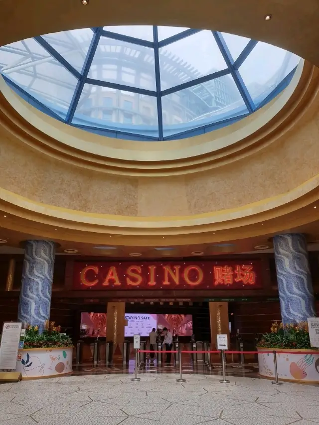 🏝️ Sentosa: Singapore’s Ultimate Playground for Fun & Foodies