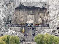 ประทับสุดขีด ที่ถ้ำหลงเหมิน เมืองลั่วหยาง