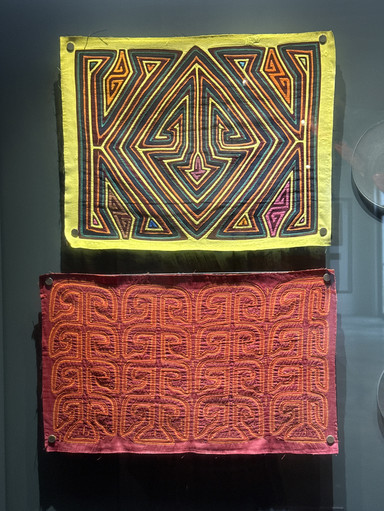 Traditional Mola Art in Vivid Colors | Trip.com Panama City