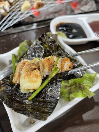 Seoul Hongdae Charcoal-Grilled Eel Check-in! Is Pungcheon Eel Hard for Solo Diners with its Two-Order Minimum?!
