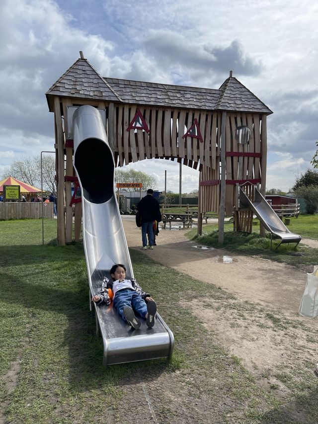 約克超抵玩大型遊樂園