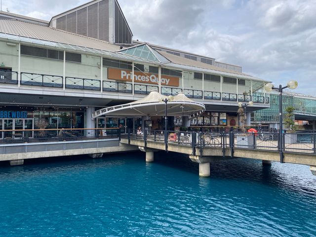 A Day of Fun and Shopping at Princes Quay, Hull 🛍️🌊