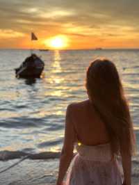 Relax at Sairee Beach, Koh Tao 🏝️