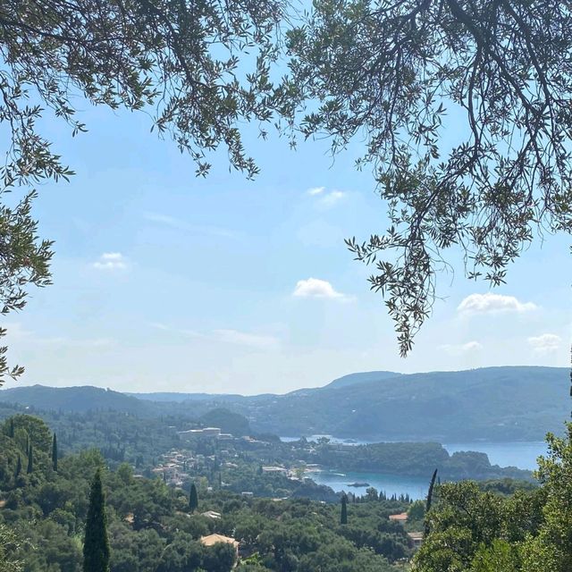 hiking towards AngelokastroΑγγελόκαστρο