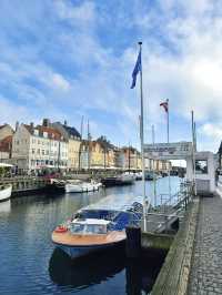 Stunning Canal Views at Nyhavn⛵️
