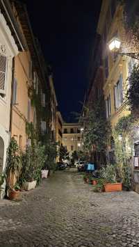 📍 What to Know Before Visiting Rome at Night 🌙🏛️