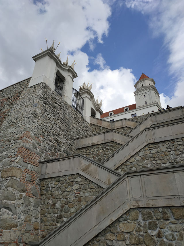 🚶‍♀️One Day in Bratislava – The Best Walking Itinerary🏰