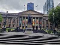 Street art and city heart — Melbourne vibes all day
