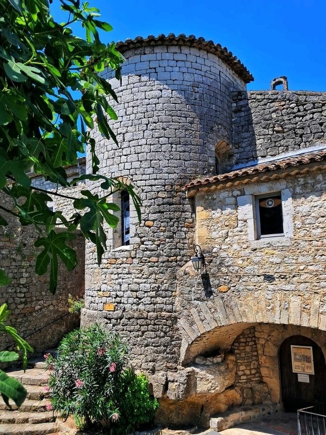 🏞️ Balazuc – Cliffside Charm in the Heart of Ardèche, France