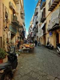 Tasty Moments at Mercato Ballarò – A Foodie’s Delight in Palermo