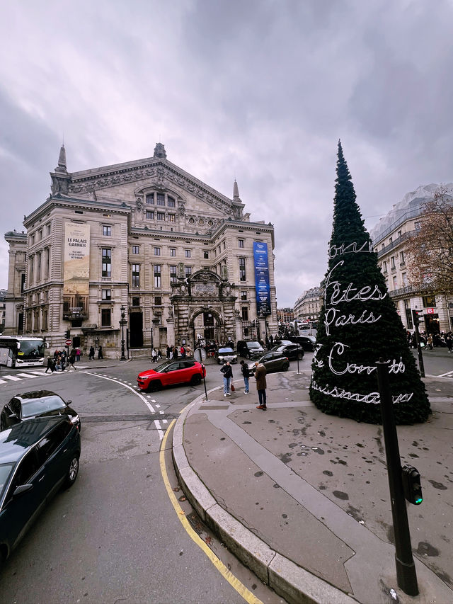 Stroll Through Paris: From Opéra Garnier to Galeries Lafayette 🇫🇷