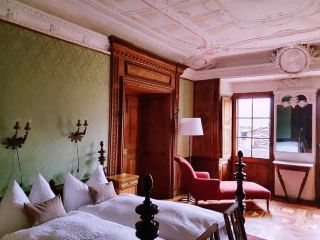 🌸🏰 Spring Awakens at Hotel Palazzo Salis, Soglio 🇨🇭  