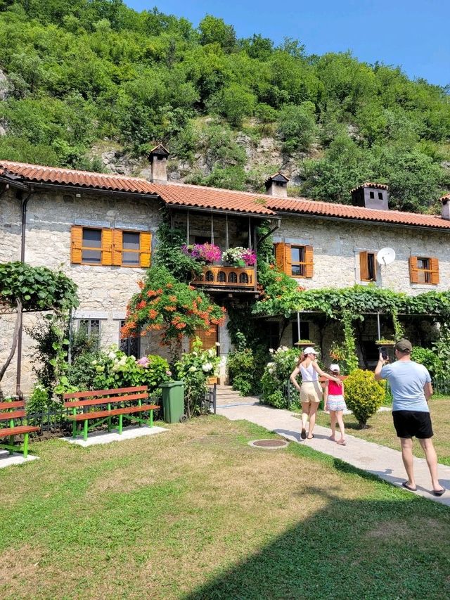 Step Into History at Morača Monastery: Vibes, Views & Ultimate Calm ✨⛪️