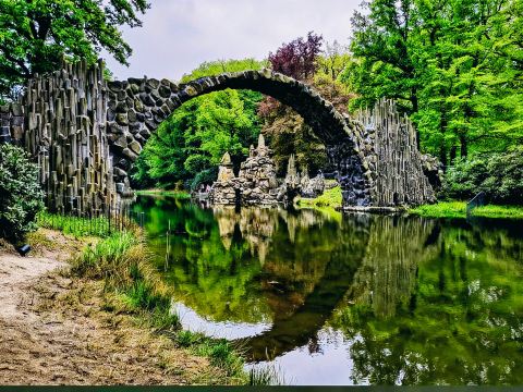 この橋は魔法？それとも目の錯覚？。 | Trip.com ガプレンツ