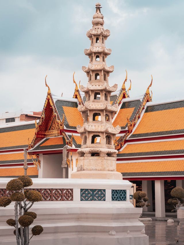 Wat Suthat: Quiet & Peaceful Gem in Bangkok ✨