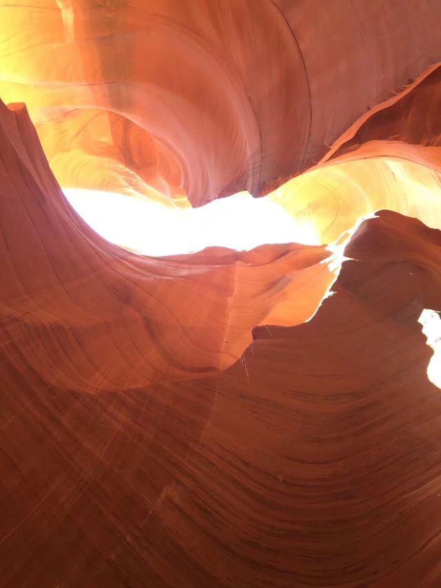 The Antelope Canyon in the United States, a miracle of water and light.