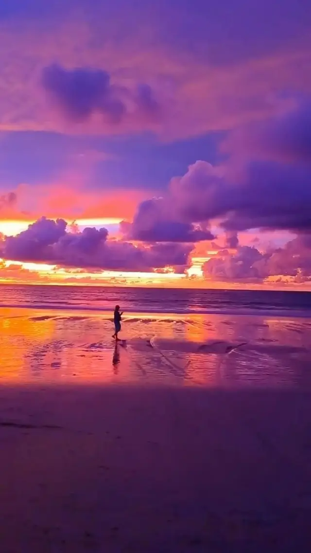 Witness the magic of Phuket's sunset