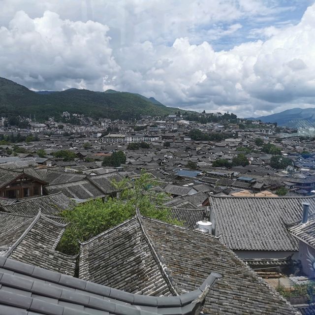 Living in Lijiang (for 3 days)