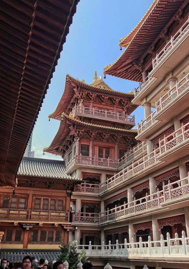 探路者第38集:闹市中的奢華靜安寺 探路者第38集:闹市中的奢華靜安寺