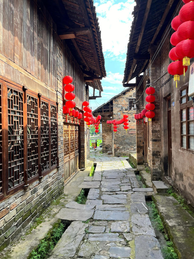 板梁古村