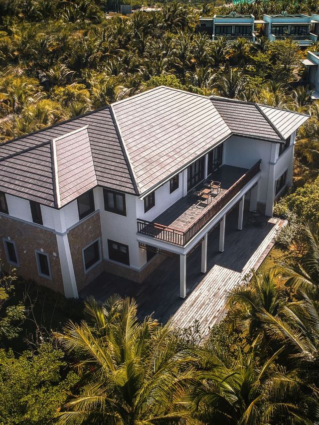 🌴 Cam Ranh's Hidden Gem: Duyen Ha Resort 🏖️