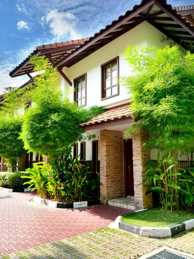 🌟 Luxurious Escapes at Grand Lexis Port Dickson 🌊✨