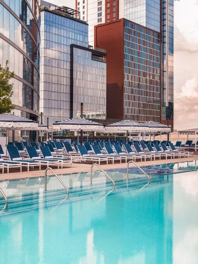 🎸✨ Nashville Nights: Stay in Style at JW Marriott! ✨🏨