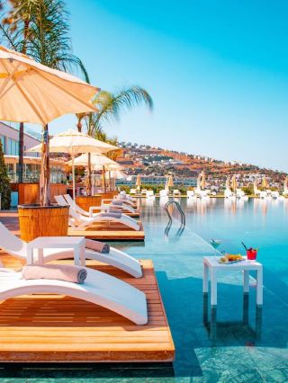 🌟 Bodrum Bliss: Baia Hotel's Seaside Splendor 🌊
