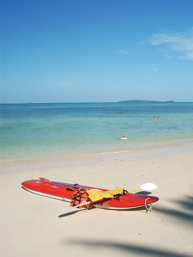 🌴✨ Phuket's Hidden Gem: Cape Panwa Hotel 🏖️🌺