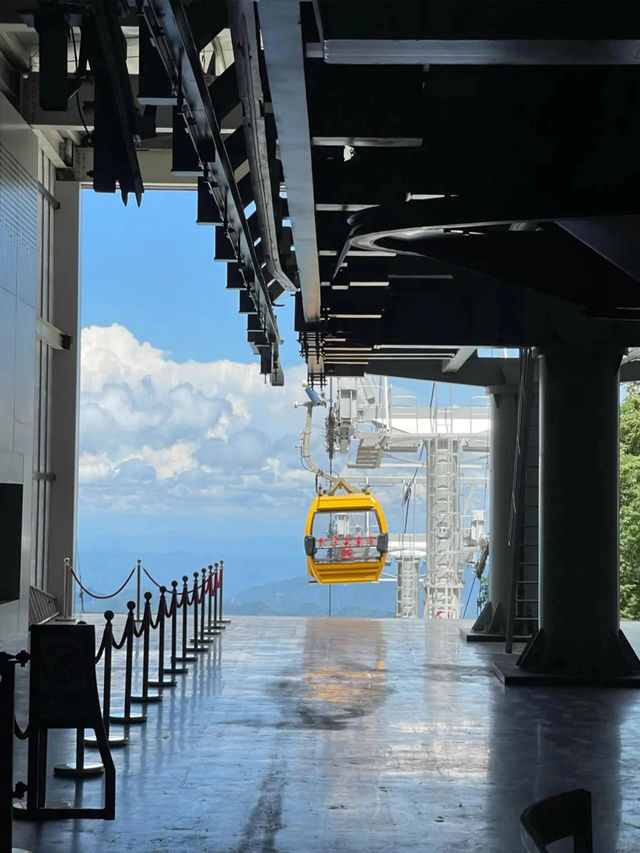 避開人群輕鬆爬山看景，買索道就免門票||