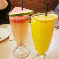 Themed cafe