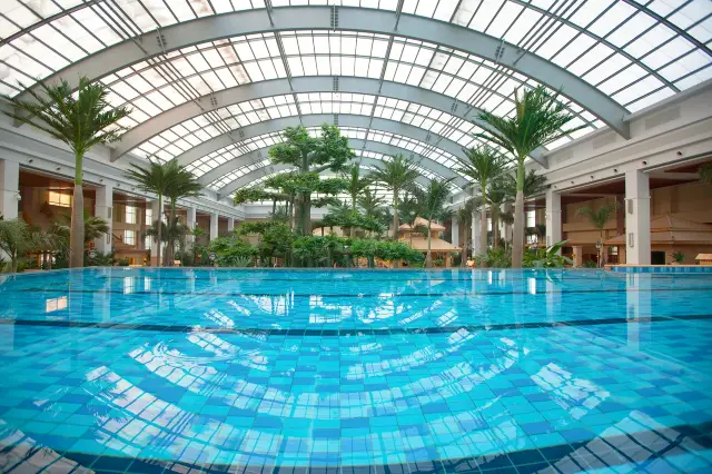 夢幻之境 | 打卡跑男取景地無邊泳池。