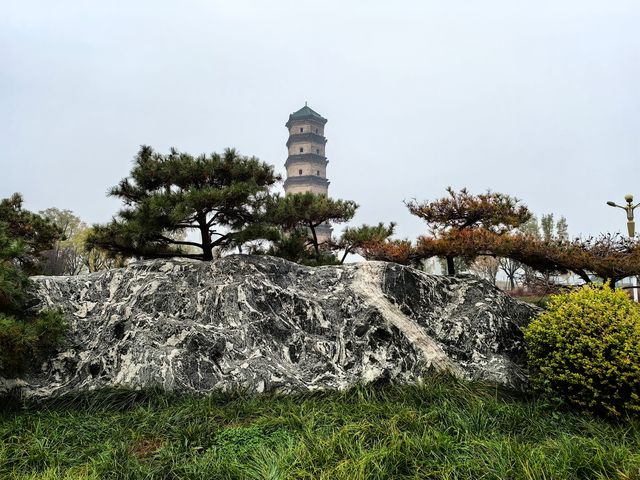 鎮國塔。