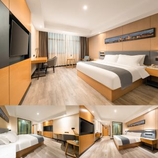 I highly recommend Donghai Anfeng! This hotel is super affordable. 