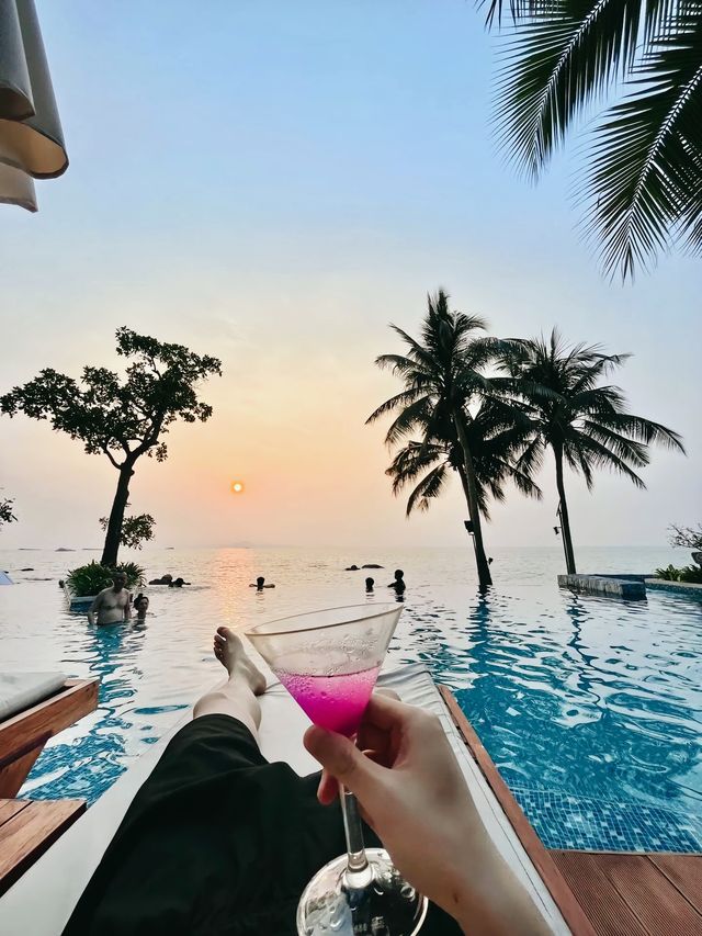 芭堤雅達拉海角度假村
