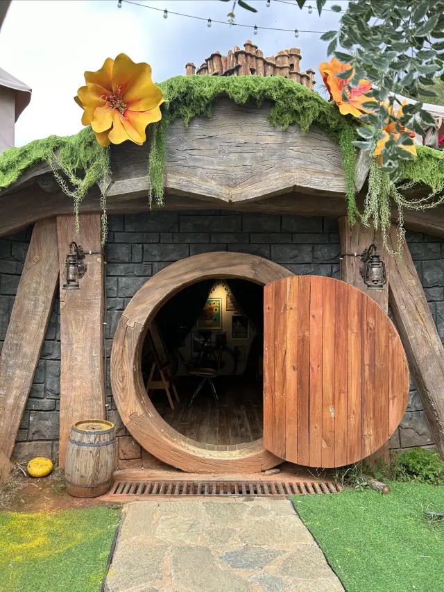 Kunming * Kingdom of the Little People * Children's Entertainment