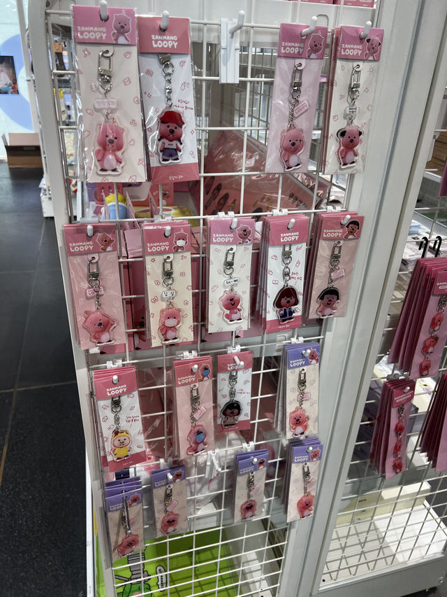 仁川空港T1免税店でLoopyグッズを満喫！伴手礼に最適なアイテムを探そう！