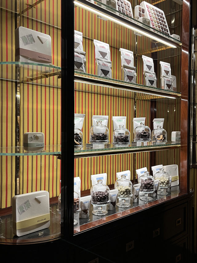 Shanghai｜Must visit bar of Prada Rong Zhai
