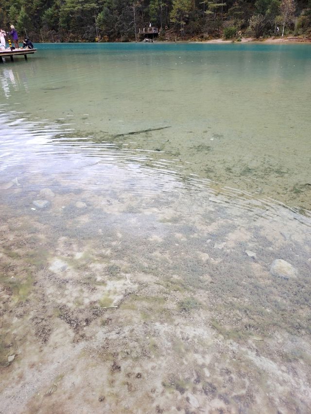 雲南藍月谷