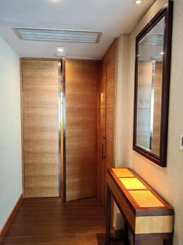 藏喺浦東嘅城中綠洲 | 上海浦東嘉里大酒店