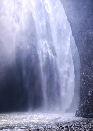 After the Storm at Huanglian River, I Captured the Spectacle of a Rainbow Waterfall