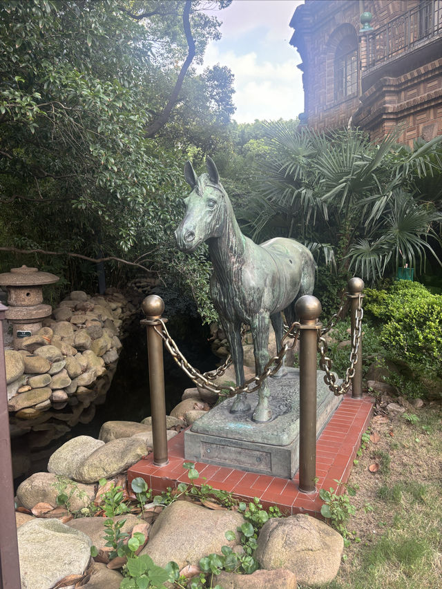 白月光嘅酒店