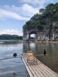 踏入桂林象鼻山景區，恍如誤闖入大自然精心雕琢嘅夢境。