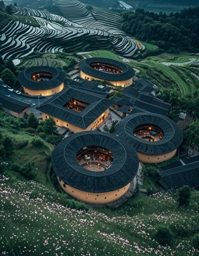 總要帶娃去趟福建土樓吧，邂逅現實版大魚海棠