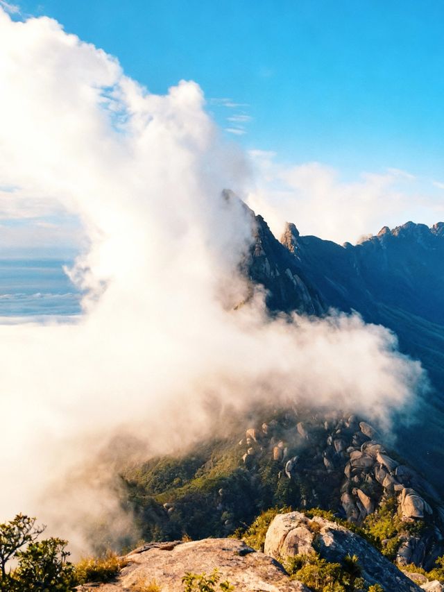 被嚴重低估的江西上饒靈山 在雲霧裡找到了治癒一切的答案 被嚴重低估的江西上饒靈山 在雲霧裡找到了治癒一切的答案