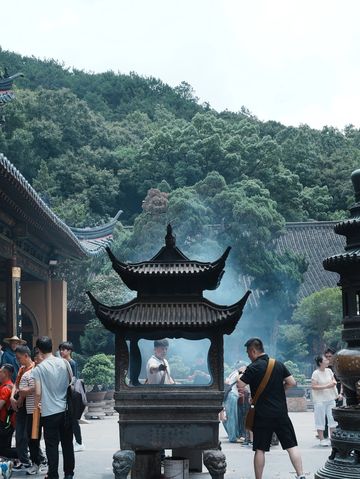 普陀山香會節|通宵禮佛+住宿一篇搞定! 普陀山香會節|通宵禮佛+住宿一篇搞定!