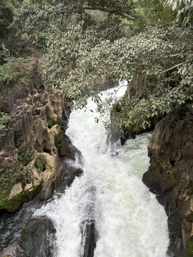 11月黃果樹瀑布實況 11月黃果樹瀑布實況
